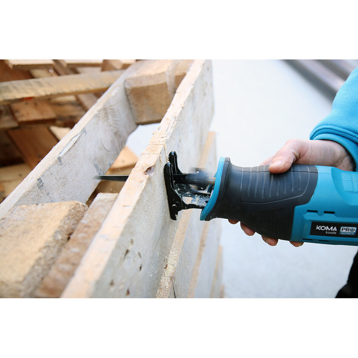 V9HFF9648142E1C0E6BBDFBAB6EB3FA8DB0R5496513P7