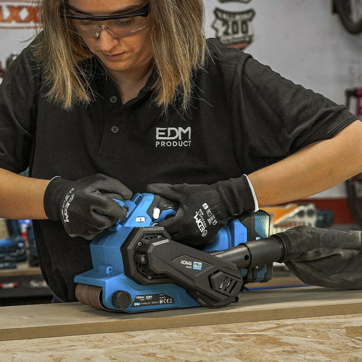 V9HA55545E0D64B155308417F3D579F6AC0R5496564P6